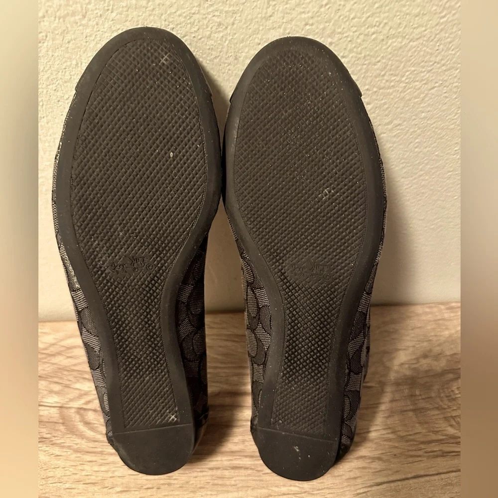 Women’s Coach flats - Picture 6 of 6